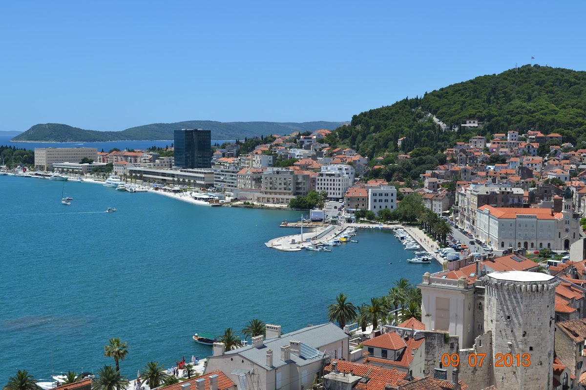 Cities and towns near Split - Hello Blue Cave